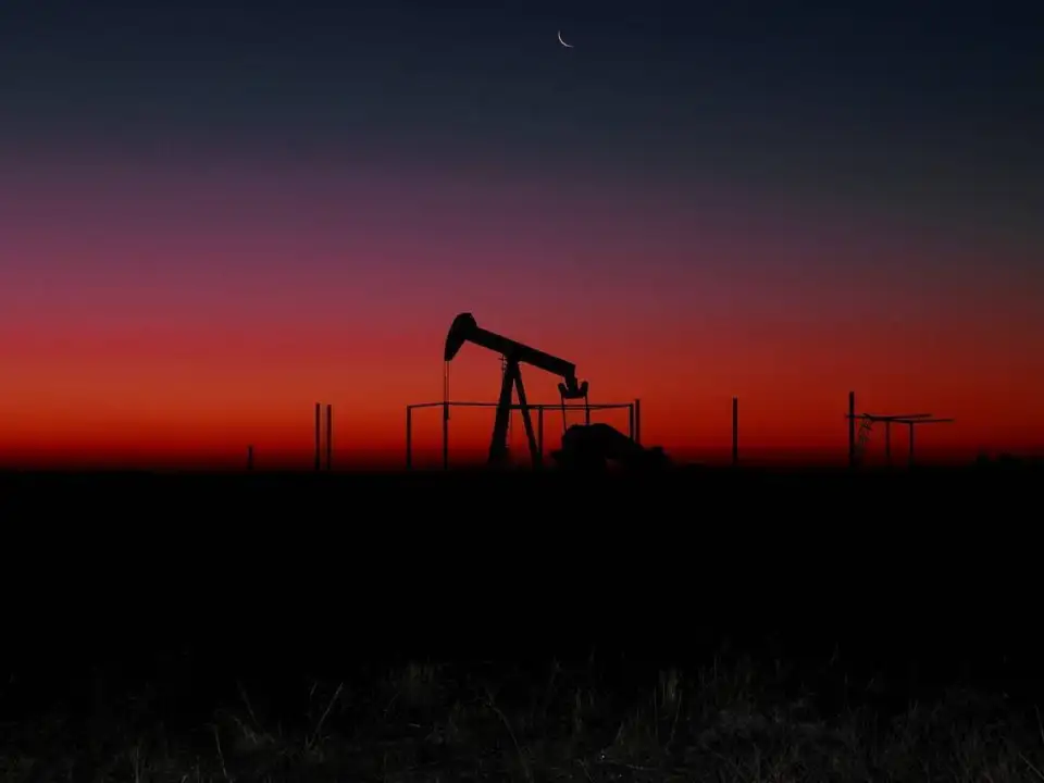 petrol si gaze naturale - sursa foto: Pixabay