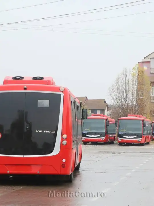 Autobuze electrice din Turda - sursa: Facebook (primar Matei Cristian)