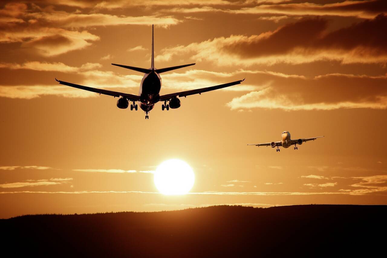 avion, industria aviatica, biocombustibili - sursa: Pixabay
