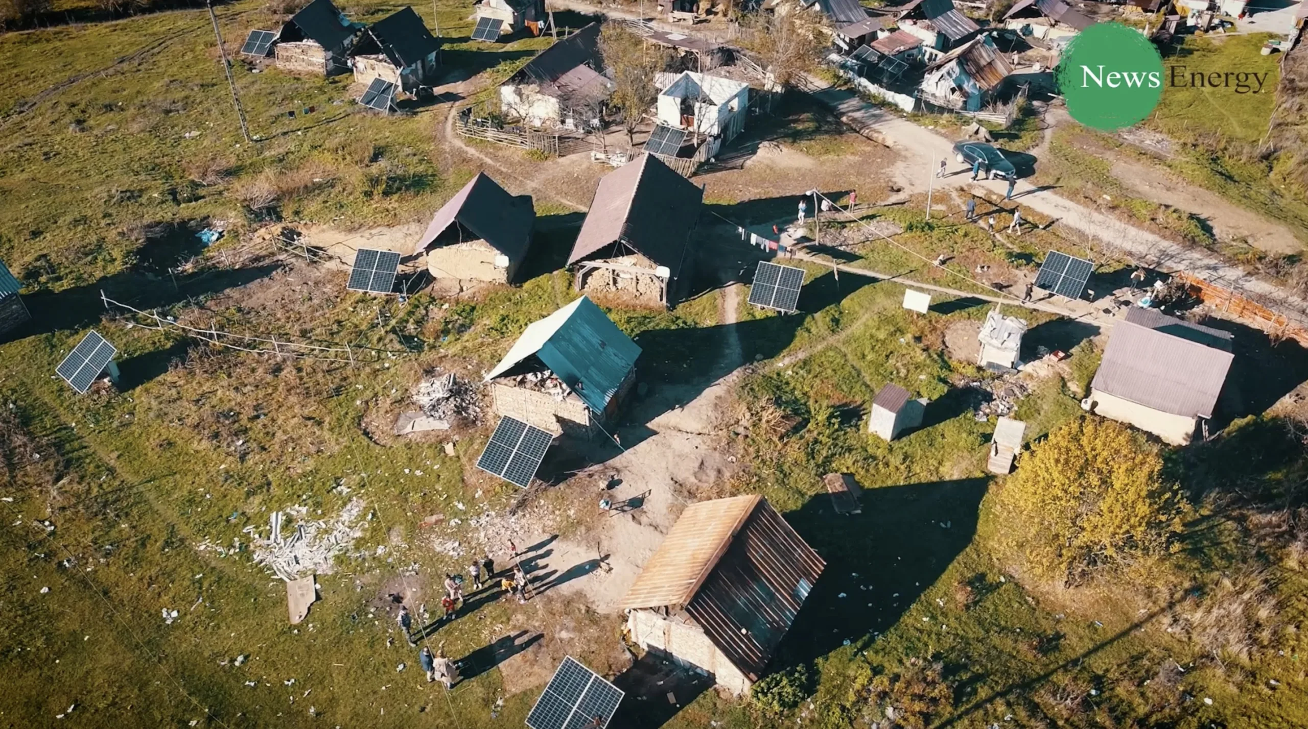 Vedere aeriană asupra comunității vulnerabile din satul Valchid, comuna Hoghilag - foto: NewsEnergy