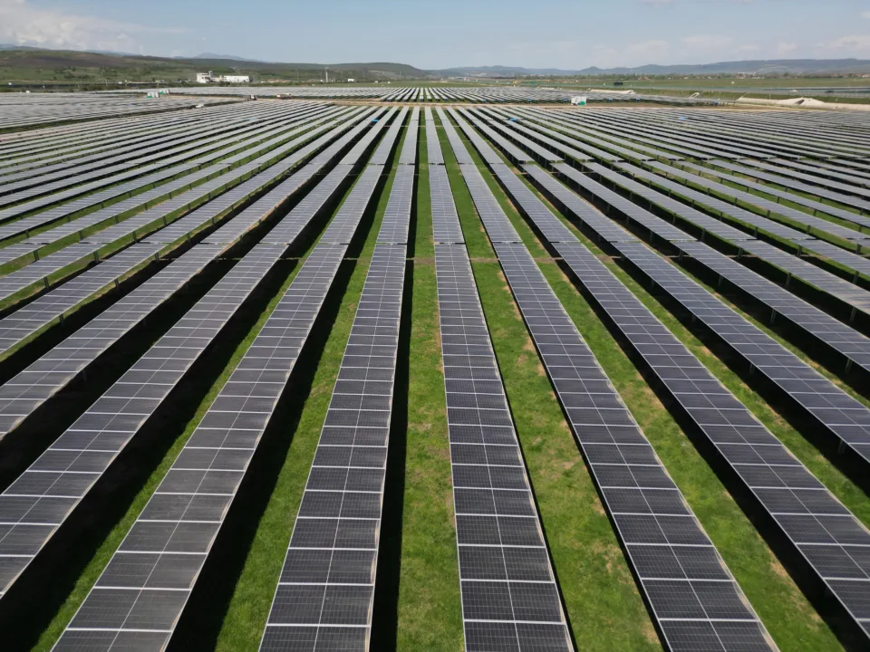 Parcul Fotovoltaic Teiuș - sursa foto: Eurowind Energy