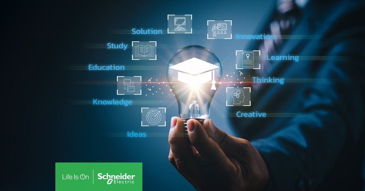 Schneider Electric oferă cursuri de eficiență energetică prin Sustainability School
