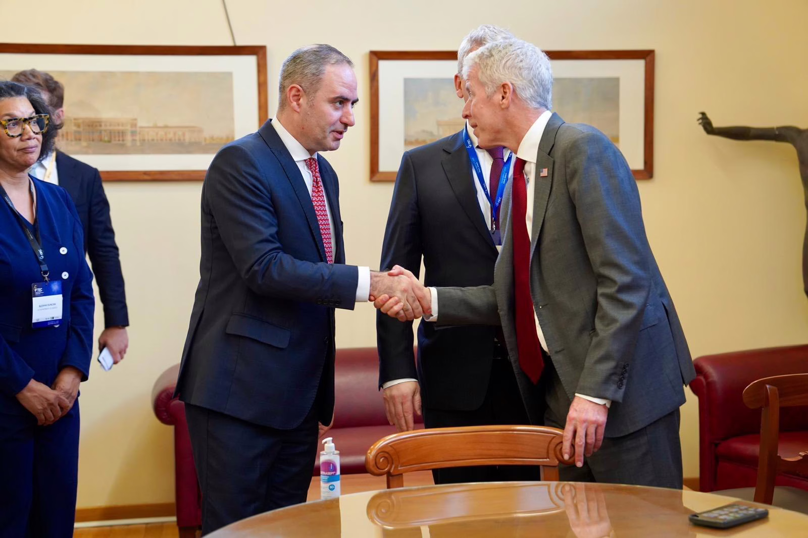 P-TEC: Discuții pe tema securității energetice a României cu oficiali ai SUA