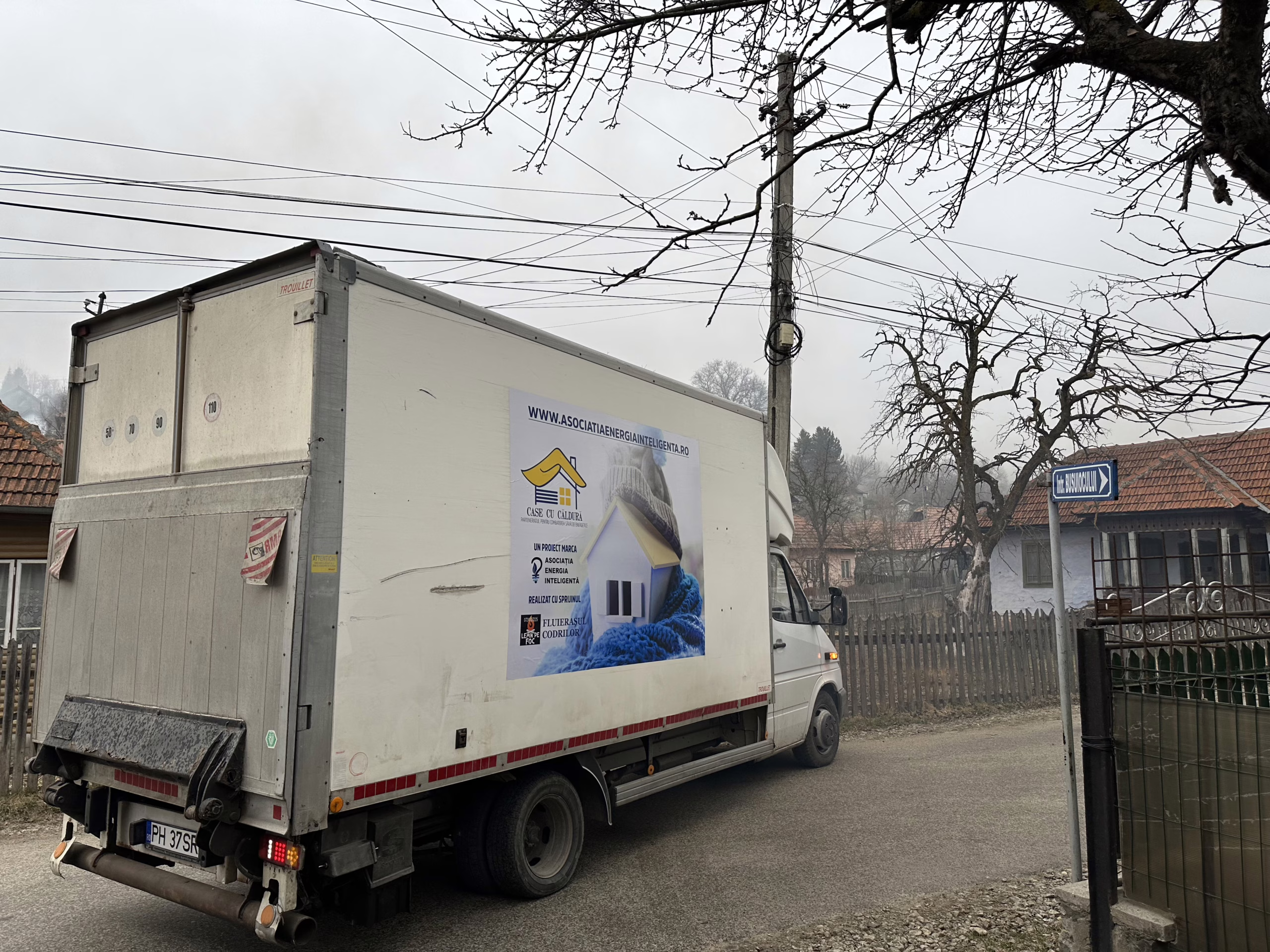 Acțiune Valea Doftanei_Case cu Căldură, martie 2024 - foto: NewsEnergy.ro
