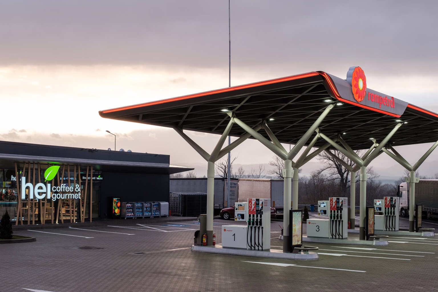 Rompetrol va deschide noi benzinării în 2026, cu stații de încărcare pentru mașini electrice. Unde vor fi amplasate