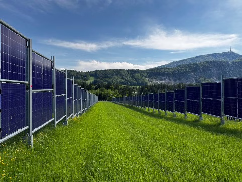 Agrivoltaice - Author: Jiri Bim, Technology: Next2sun, RWA, SunAgri