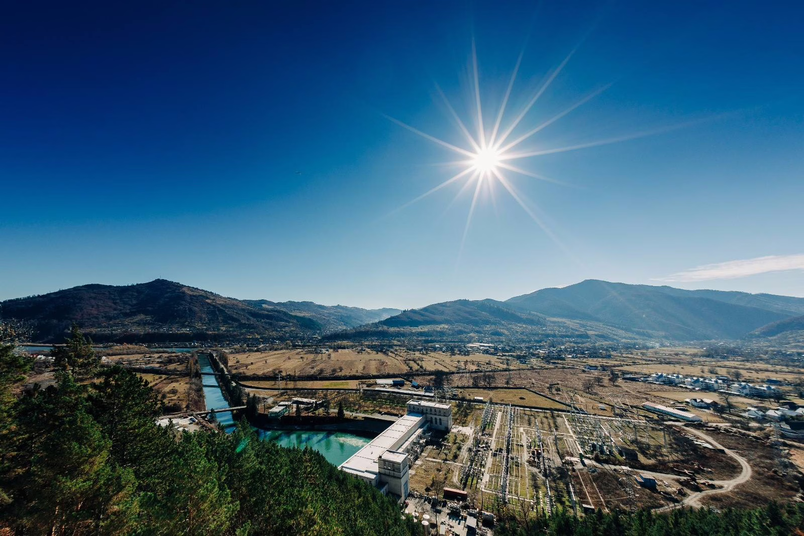 Hidroelectrica accelerează finalizarea Surduc–Siriu: licitație de 49,5 mil. euro pentru Nehoiașu II