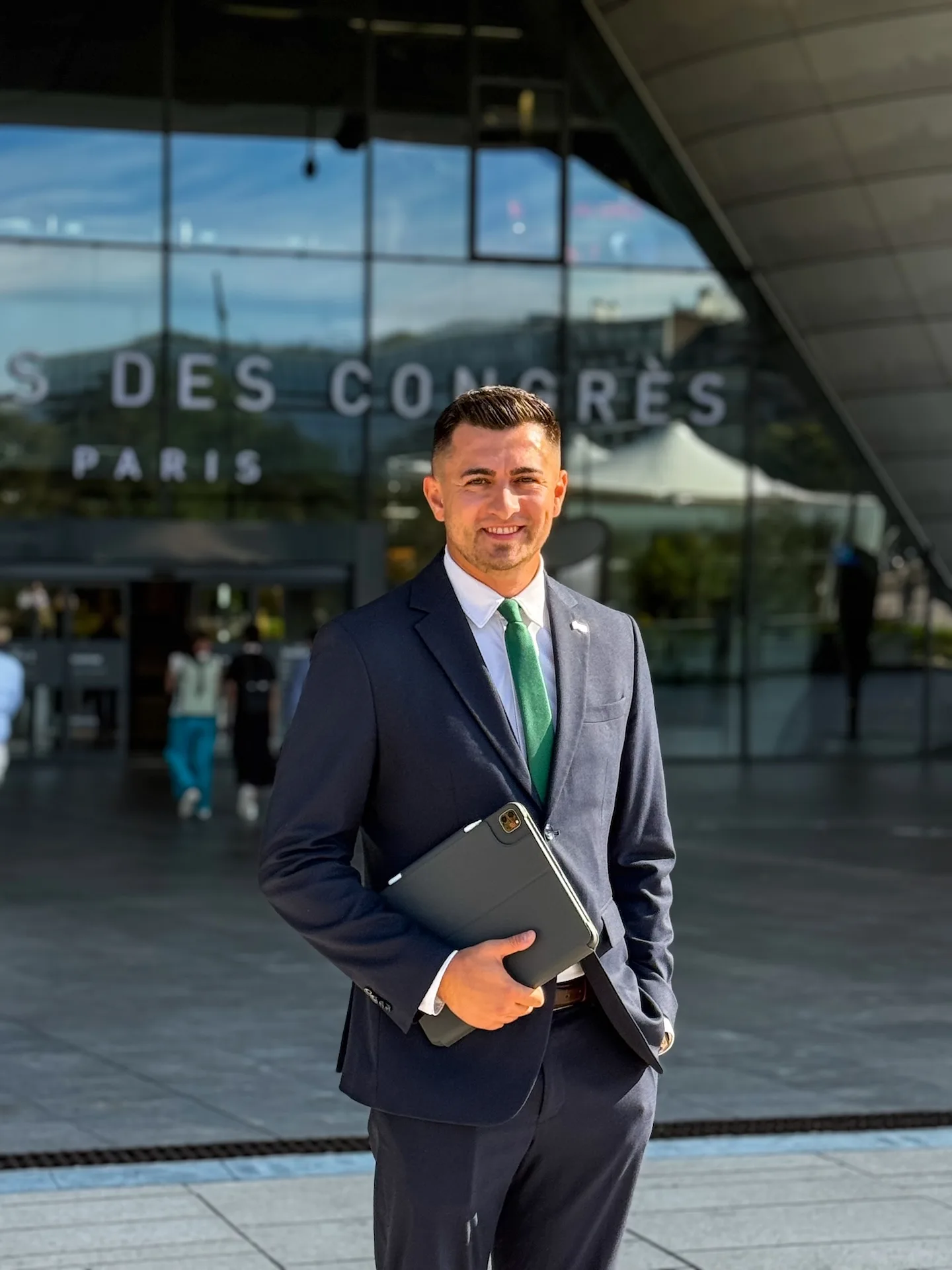 Succes românesc la Paris: Bogdan Leu, ales Președinte Internațional al CIGRE Next Generation Network