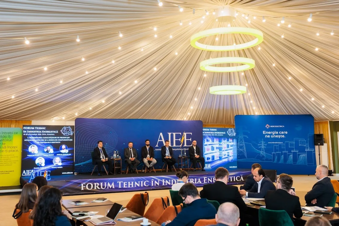 Stocarea, modernizarea rețelelor și hibridizarea producției, în centrul Forumului Tehnic AIEE de la Deva