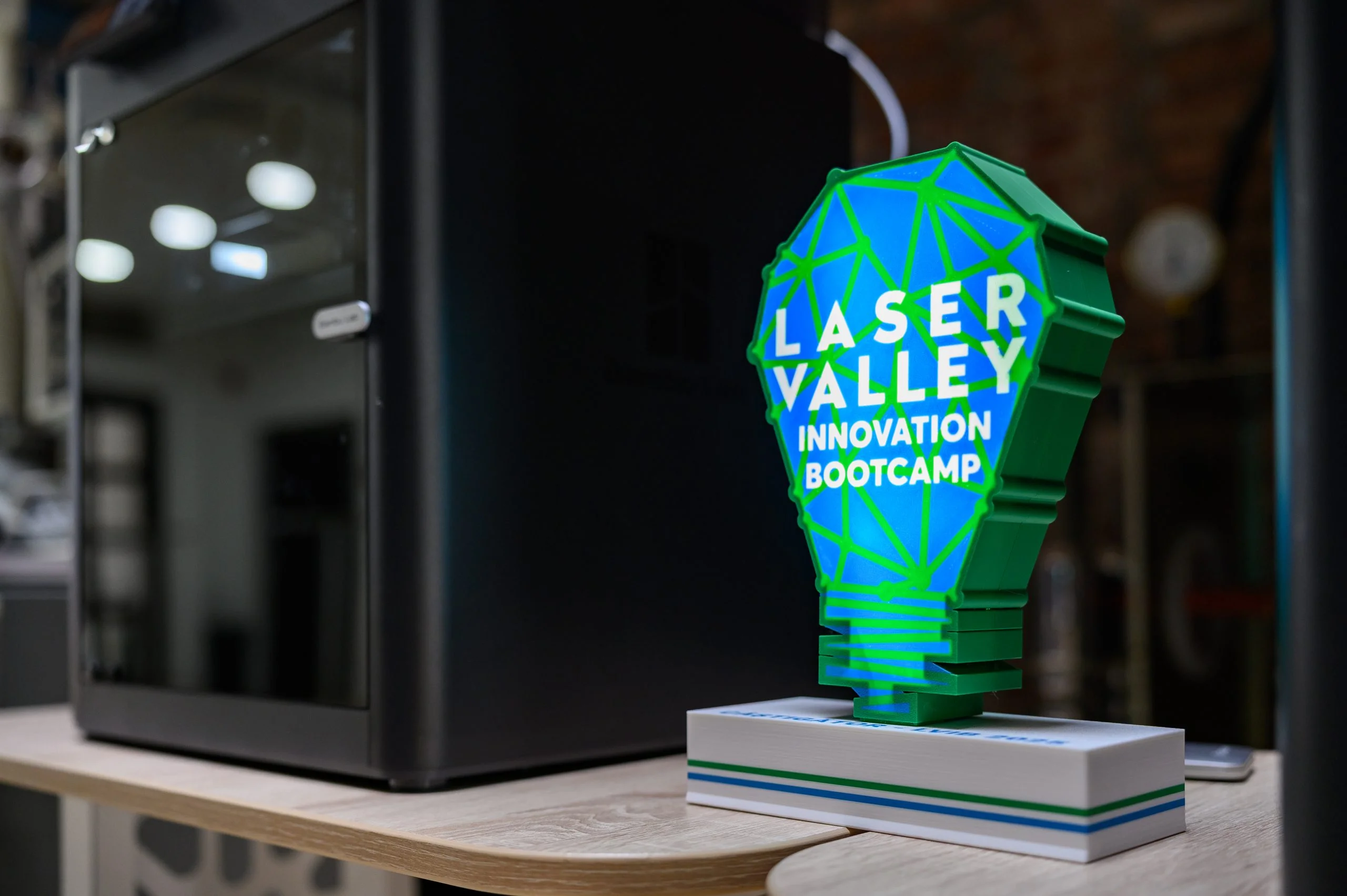 Laser Valley Innovation Bootcamp 2026: cercetători, antreprenori și studenți se reunesc la Măgurele, între 29 și 31 octombrie